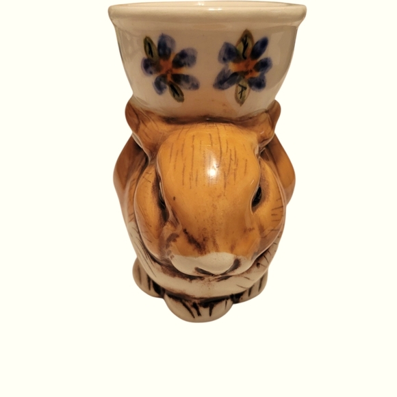 VINTAGE RABBIT EGG CUP - Picture 3 of 7